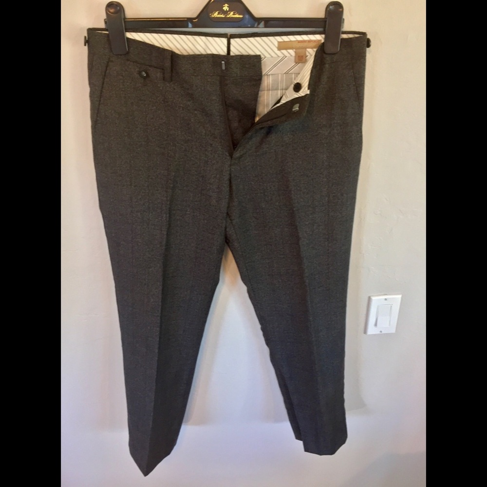 ⭐️NWOT WOOL BANANA REPUBLIC TROUSERS - SLIM FIT⭐️